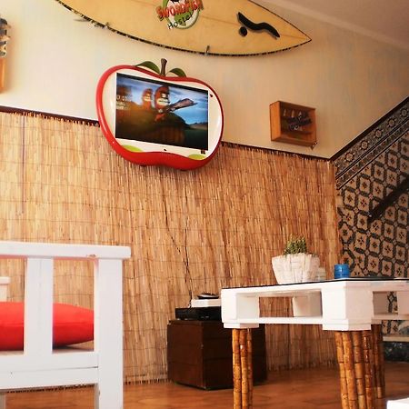 Вілла Swordfish Eco-House Пеніші Номер фото
